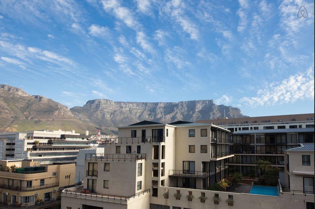 #1003 Cartwright - Stylish & Kaapstad