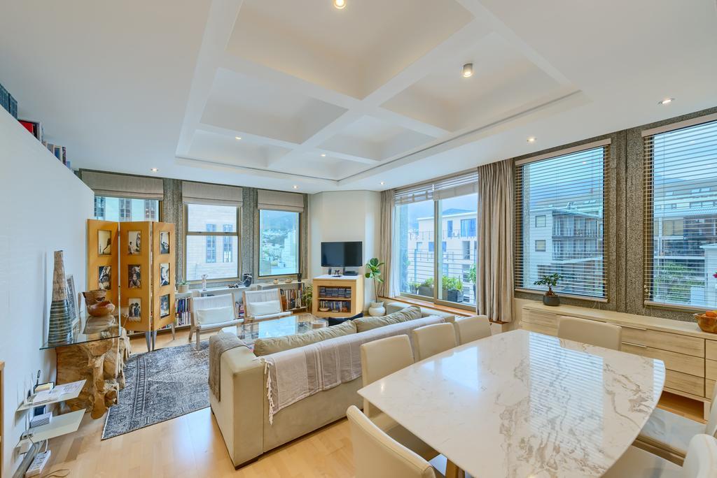 Appartement #1003 Cartwright - Stylish &